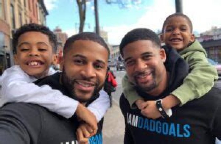 Meet Devale Ellis Siblings Brian And Tori Ellis Nephew Aiden