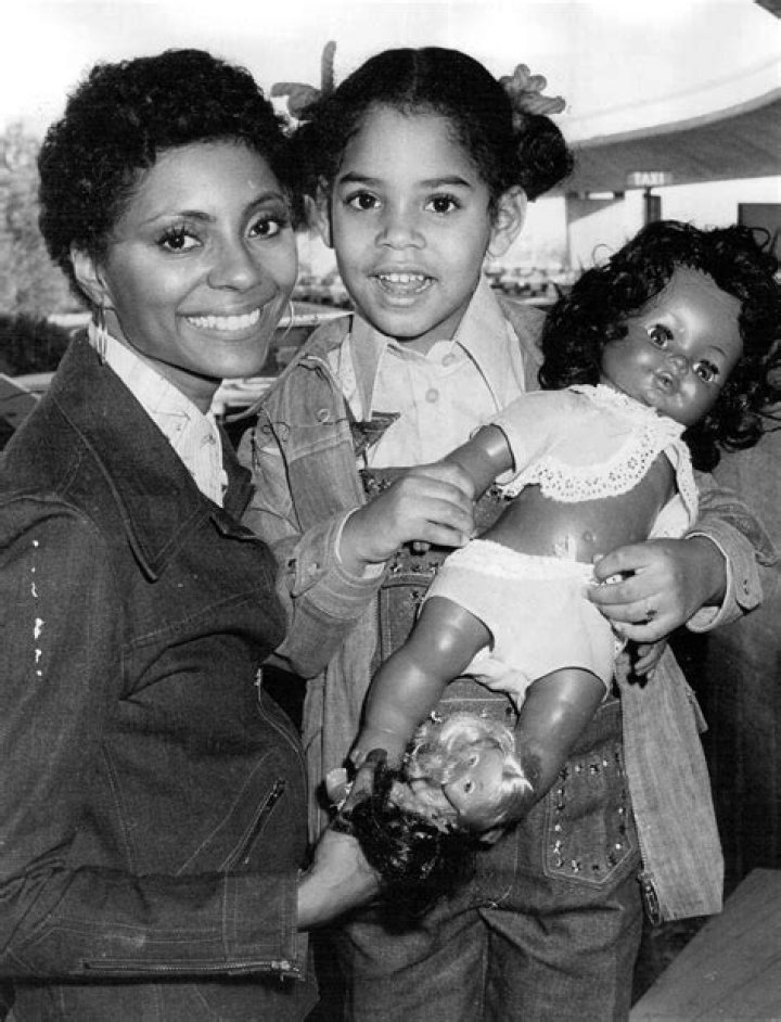 Meet Leslie Uggams Kids Danielle Chambers And Justice Pratt