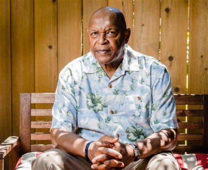 Meet Vida Blue Wife, Peggy Shannon