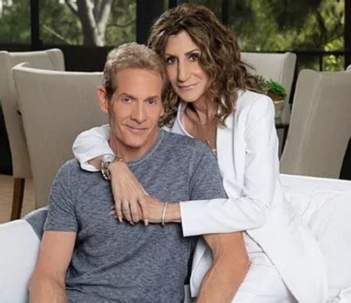 MeetErnestine Scalfani, the wife of sports commentator Skip Bayless.