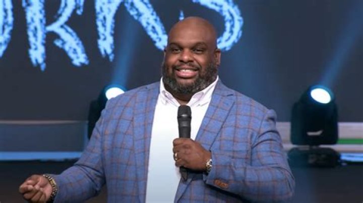 Megachurch Pastor John Gray Facing LifeThreatening Pulmonary Embolism