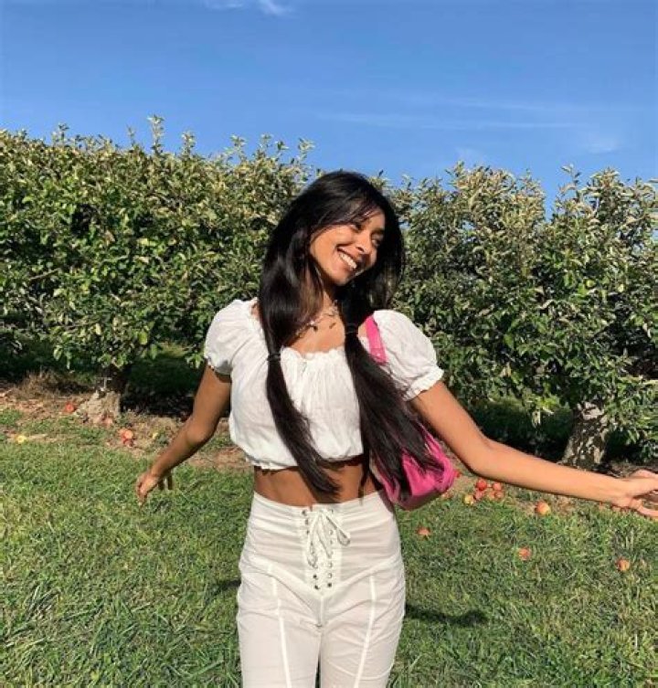 Megha Thakur, La Star Canadienne De TikTok, Est D&eacute;c&eacute;d&eacute;e &Agrave; 21 Ans