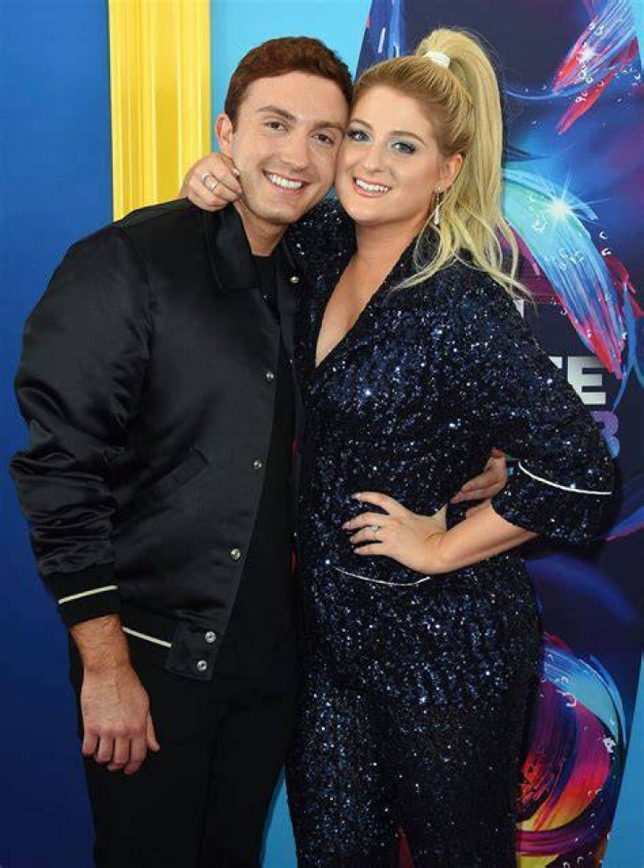 Meghan Trainor and Daryl Sabara Have Two Toilets in Their Bathroom
