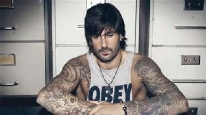 Melendi - Most Famous Singers from Spain