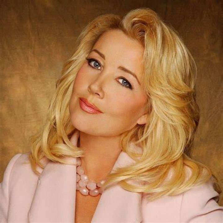 Melody Thomas Scott Bio, Facts, Family Life of Actress