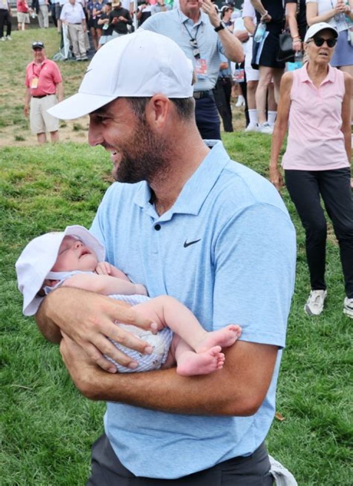 Meredith Scheffler Welcomes A Precious Newborn