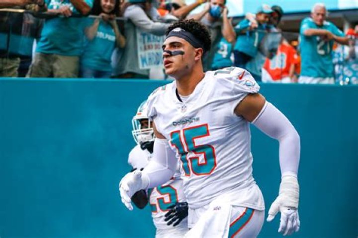 Miami Dolphins exec reveals how Jaelan Phillips caught team's attention
