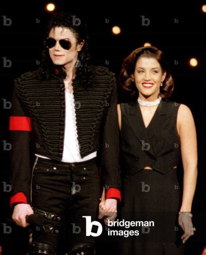 Michael Jackson And Lisa Marie Presley's Intimate Relationship