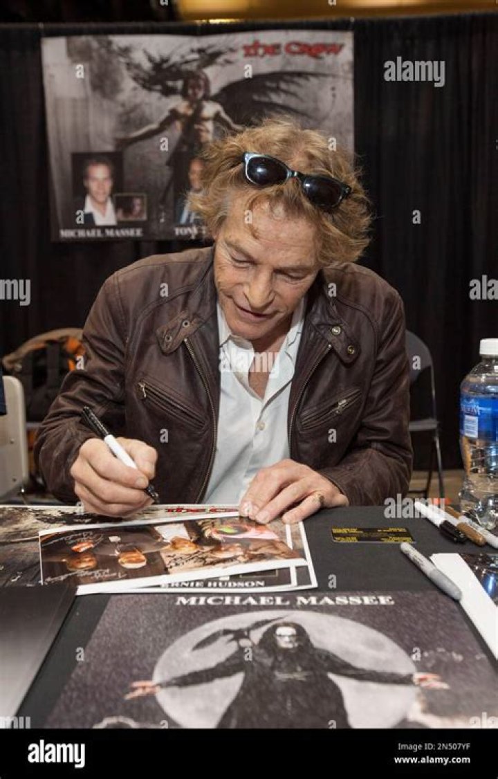 Michael Massee Net Worth 2022, Salary, Age, Height, Bio, Family, Wiki