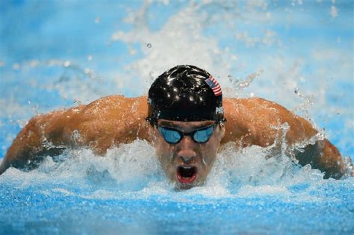 Michael Phelps' height, weight. He sticks to highcalorie diet