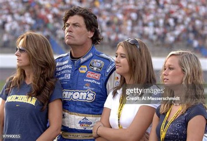 Michael Waltrip with wife Buffy at Phoenix
