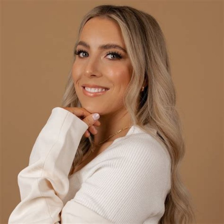 Michelle Moyer YouTube