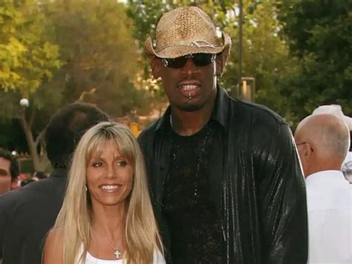 Michelle Moyer’s biography who is Dennis Rodman's exwife? Legit.ng