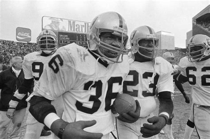 Mike Davis Dies at 65, Family, Age, Date of Birth, Net worth, Bio, Wife