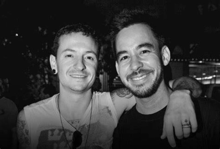 Mike Shinoda & Chester Bennington Of Linkin Park Честер беннингтон