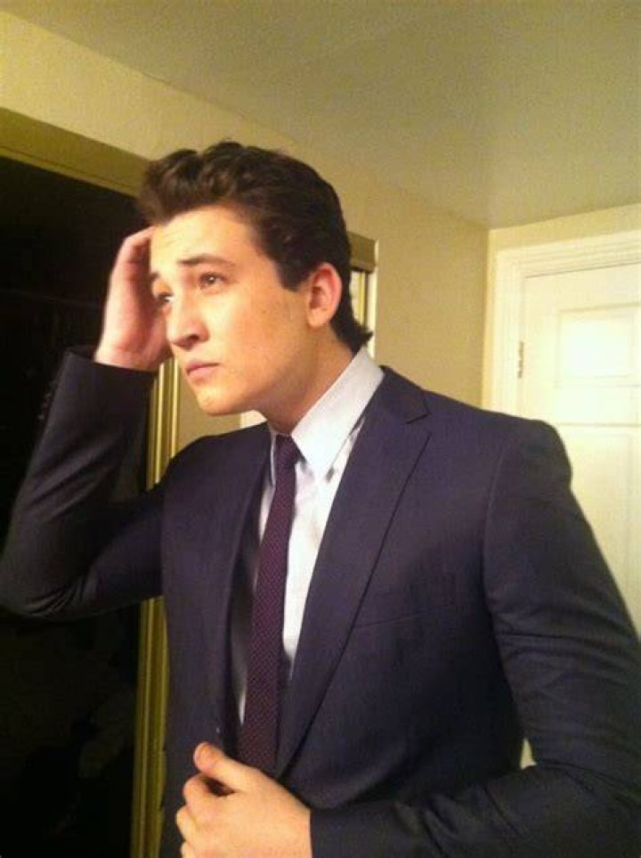 Miles Teller on Twitter "Me and my girl Priscilla showing these kids