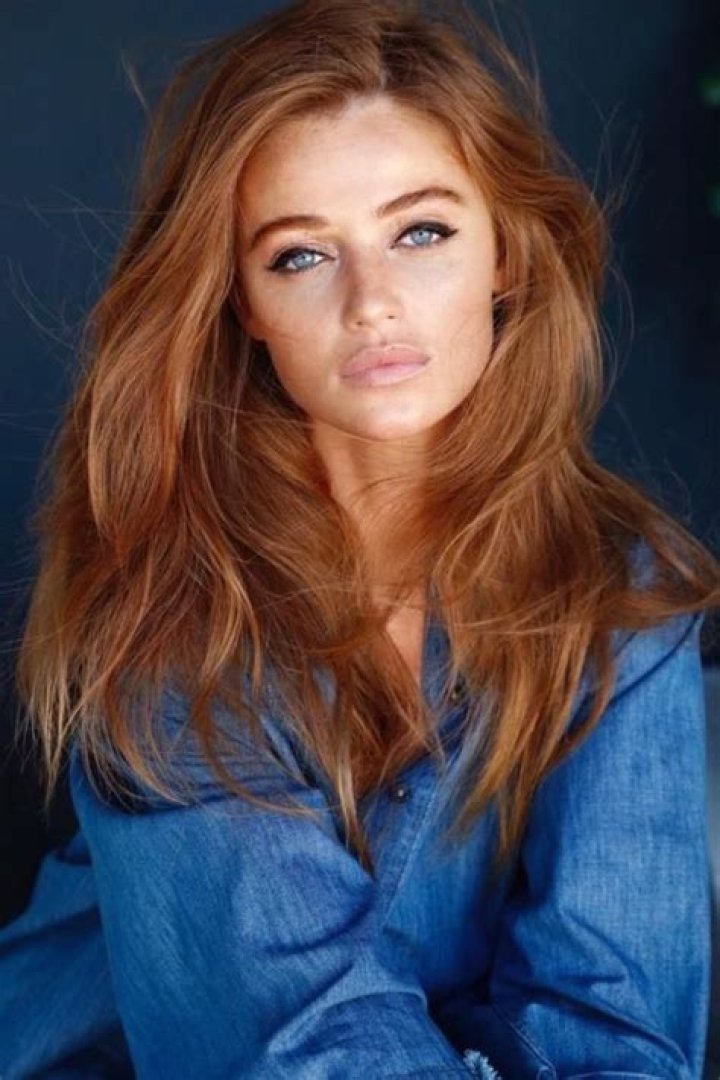 Model Cintia Dicker. So pretty! Favorite celebrities, Red hair, Love hair