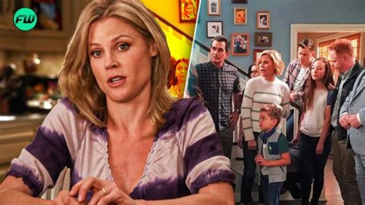 Modern family actor Julie Bowen and sister help 50yearold during hike