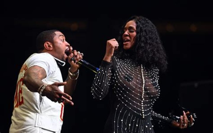 Momma Dee Performs “In That Order” At The “Love & Hip Hop” Family