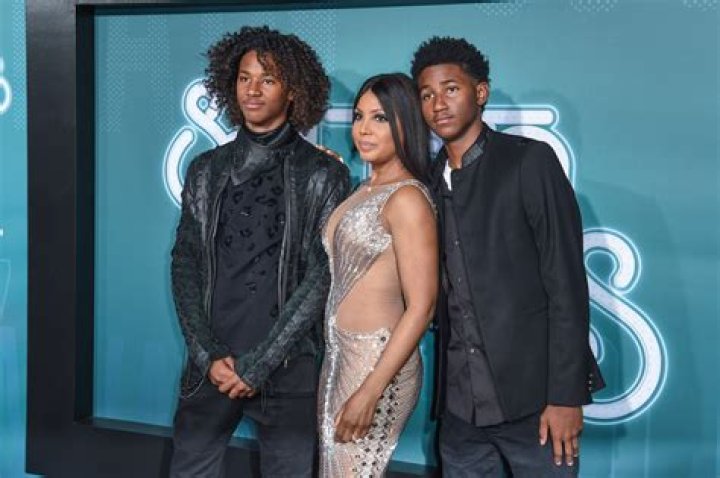 mort &Eacute;cole primaire calcium toni braxton diezel ky braxton lewis