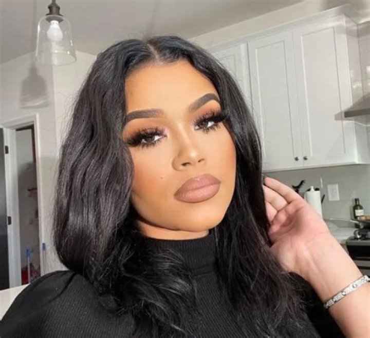 Mulan Hernandez Age, Height, Bio, Family, Boyfriend and Net Worth