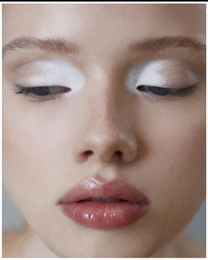 My Makeup Looks White In Pictures Makeupview.co