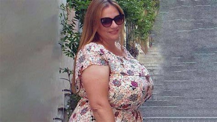 Nadine Jansen Biography Wiki Curvy Plus Size Model Age