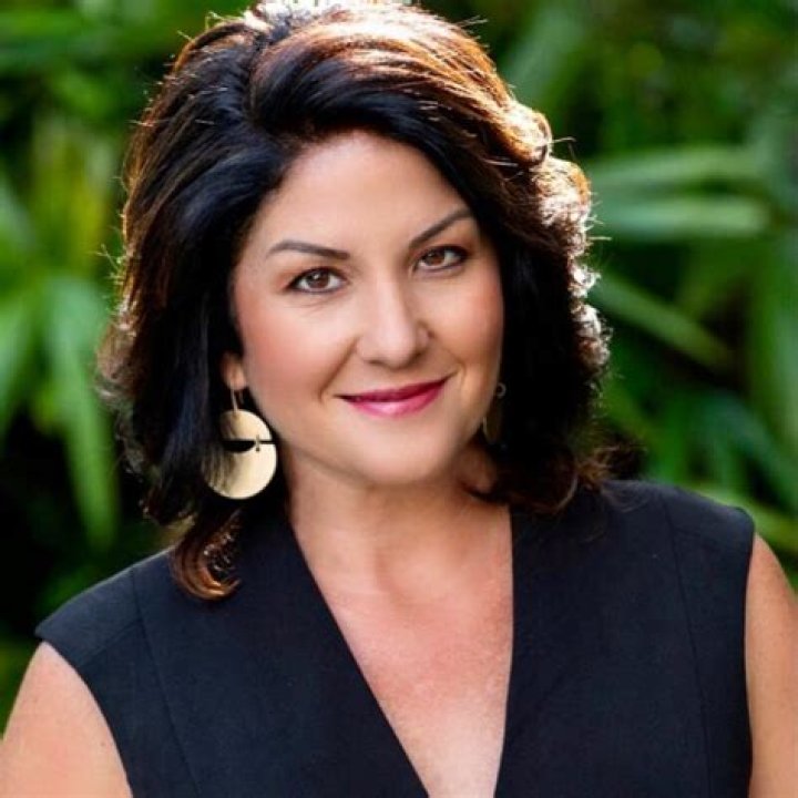 Nancy Alvarez (WFTV), BioWiki Age, Spouse, Kids, Salary, Cancer