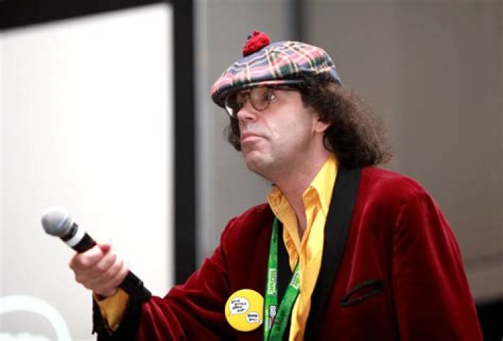 Nardwuar Net Worth The Success Bug