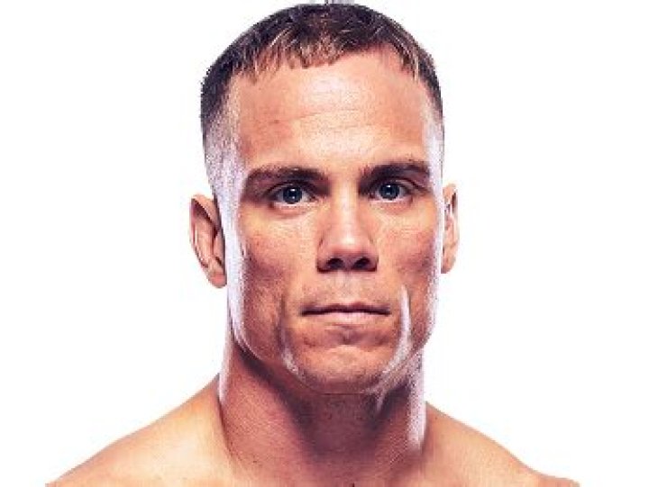 Nate Landwehr Bio; Record, Age, Height, Weight, Family, Next Fight