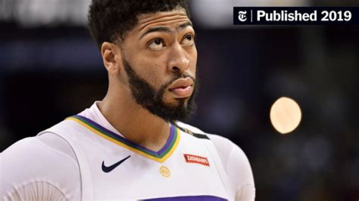 N.B.A. Denies Threatening Pelicans With Fines for Benching Anthony