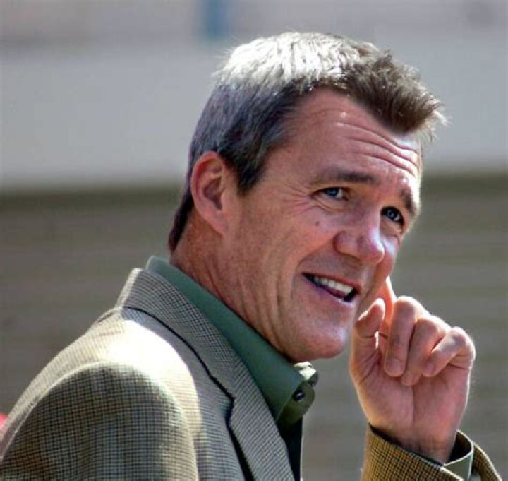 Neil Richard Flynn is an American actor and comedian.He is spotted