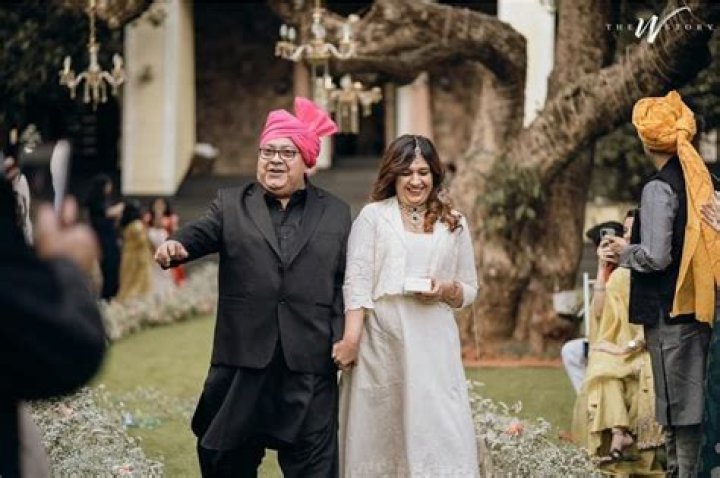 Netizens Love Sanah Kapur & Mayank Pahwa's Simple Wedding
