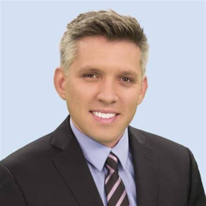 News Nation Correspondent Brian Entin's Family, Gay, Boyfriend
