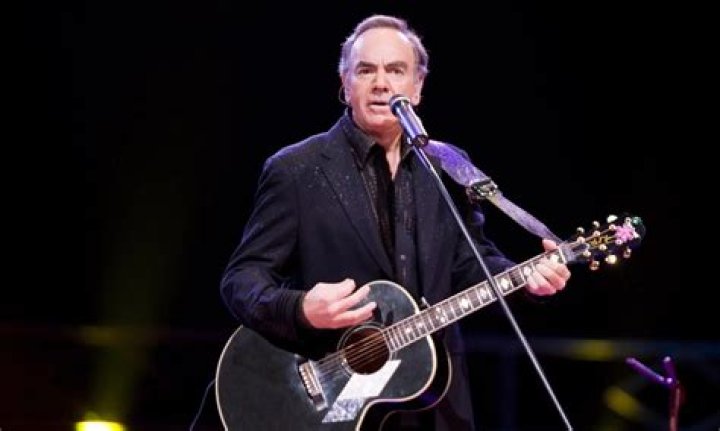 News Photo Neil Diamond with his wife Katie McNeil are seen... Neil
