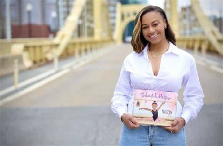 Nia Sioux On Her Traumatic &ldquo;Dance Moms&rdquo; Experience and New Series