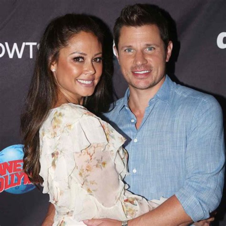 Nick and Vanessa Lachey's Love Story Is So Sweet