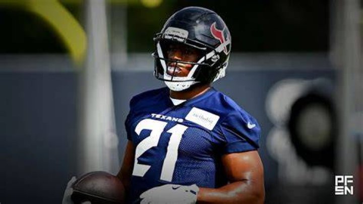 Nick Chubb's Injury Evokes Bad Memories for Bills Fans