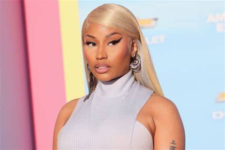 Nicki Minaj's Body Measurements Including Breasts, Height and Weight
