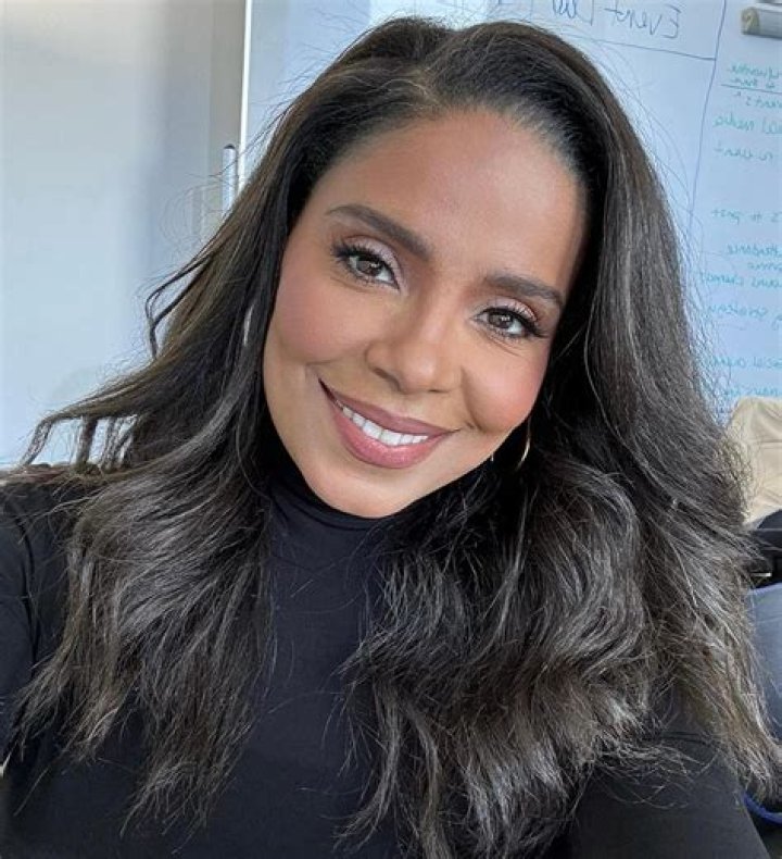 Nicole Tuck Wiki, Relationship With Dj Khaled, Bio, Son, Race, Net