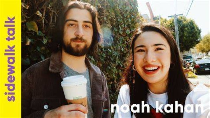 NOAH KAHAN Interview song with Julia Michaels, signing to Republic