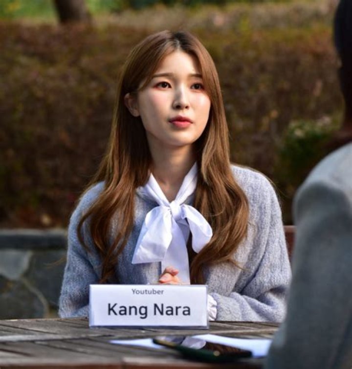 North Korean defector chases acting dream in South, finds role as