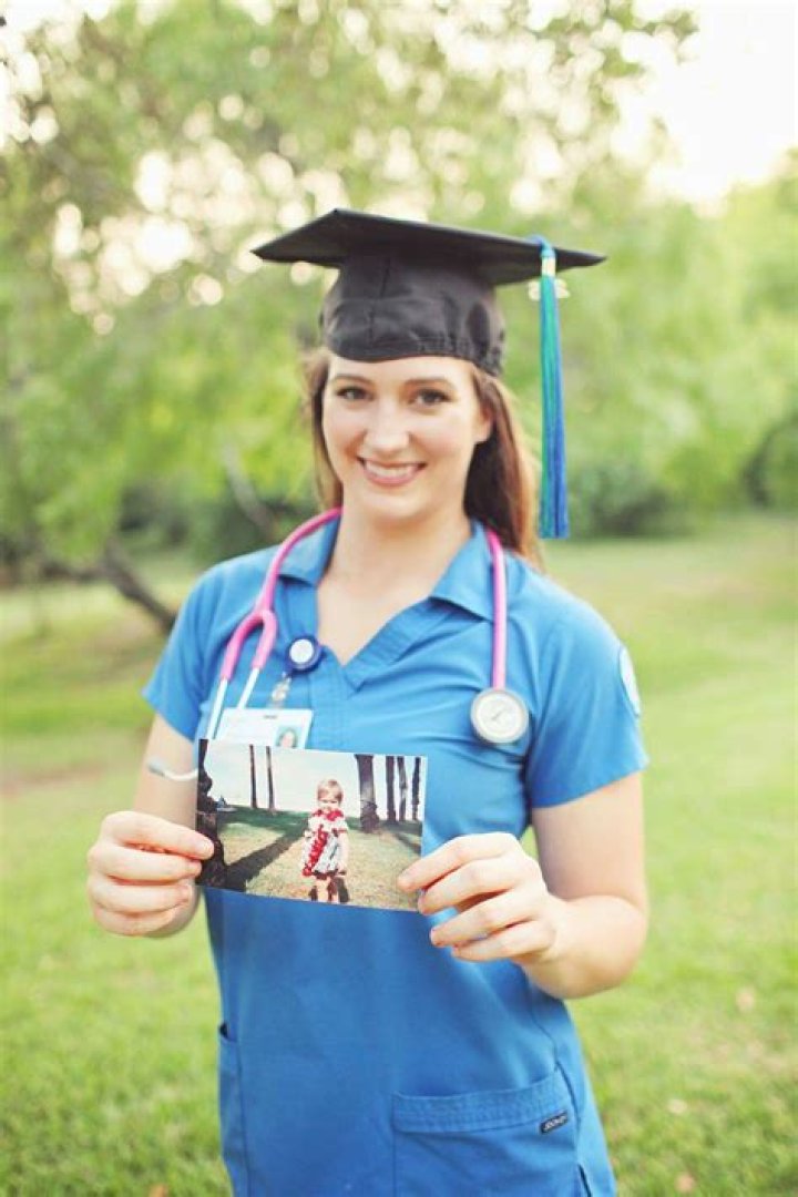 Nursing Graduation Pictures, Nursing Pictures, Nursing School