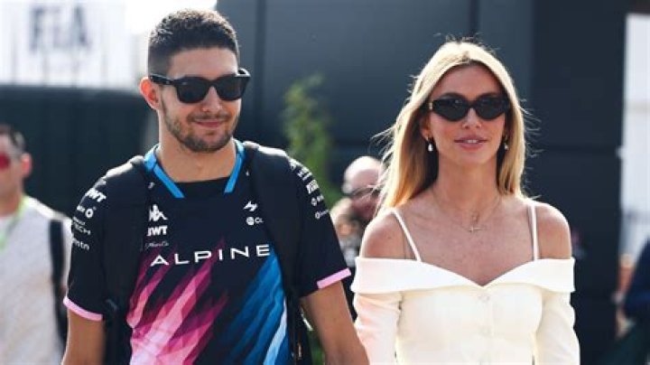 Ocon Girlfriend / Video Esteban Ocon shares with F1i his thoughts on