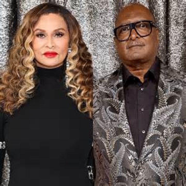 Old & CoupledUp Mathew Knowles And Wife Gena Avery Have A Romantic