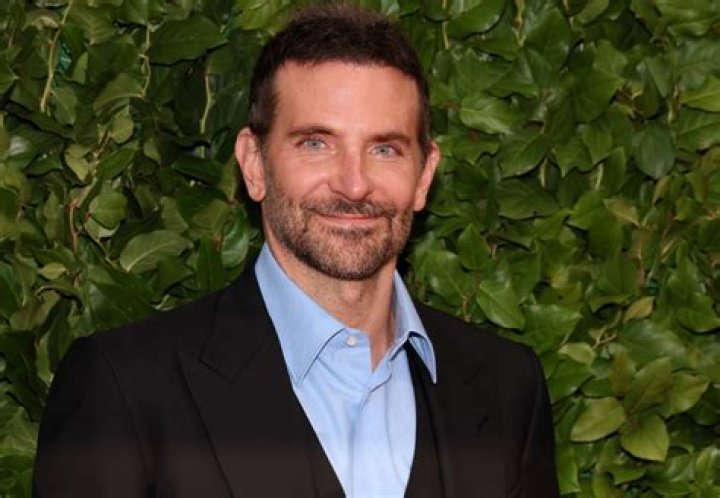 Oliver Cooper Net Worth 2023 Wiki Bio, Married, Dating, Family, Height