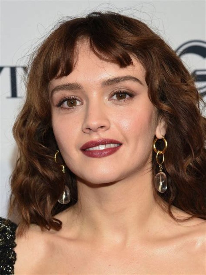 Olivia Cooke's Boyfriend: Uncovering The Secrets Of Their Enduring Relationship