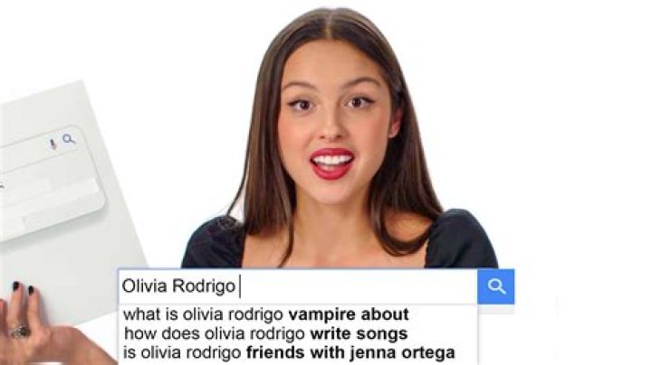 olivia writer at Myfavcelebs.com