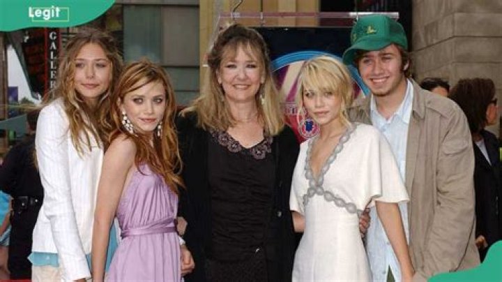 Olsen meet the mother of Elizabeth, MaryKate and Ashley L