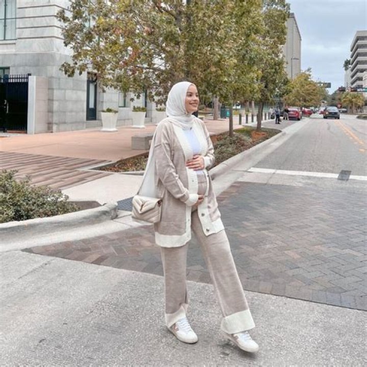 Omaya Zein Height, Weight, Net Worth, Age, Birthday, Wikipedia, Who